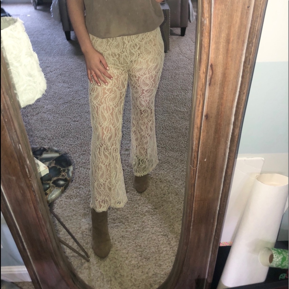 Flowly Lace Pants